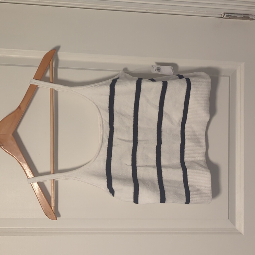 🔥NWT:🔥L Old Navy White and Blue Striped Beachy Coastal Cowgirl TankTop